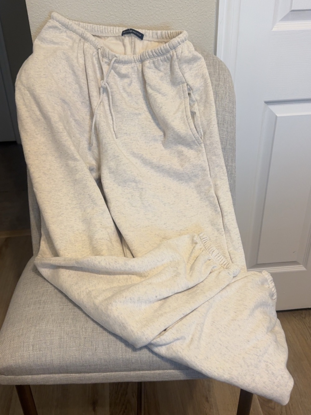 Brandy Melville Off-White Cozy Drawstring Sweatpants